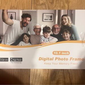 Digital Photo Frame - White